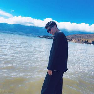 亚洲欧美另类一区二区在线观看
